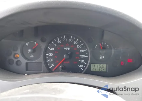 2005 Ford Focus Zx4 из США, поврежденный, VIN 1FAHP34N95W240955